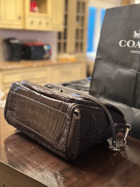 RARE COACH Rogue Genuine Alligator Handbag LOT PUR001