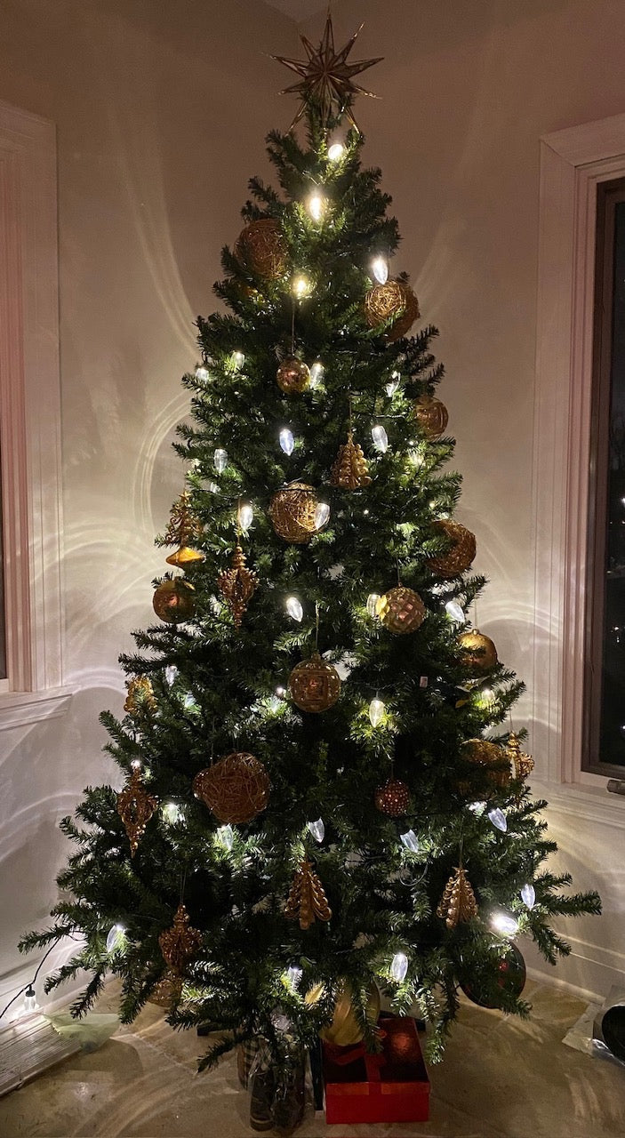 Christmas Tree 7 ft LOT CHR002